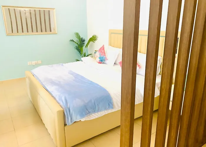 Luxury Casa - Gem Marina View Apartment 1-Bedroom Jbr Beach